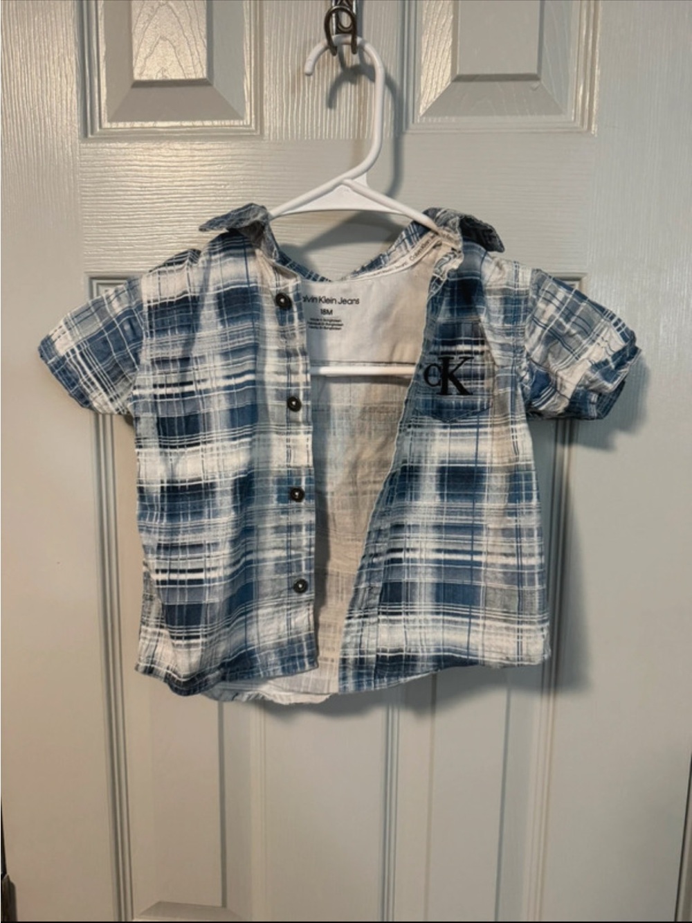 Calvin Klein Jeans Blue & White Plaid Short-Sleeve Button-Down